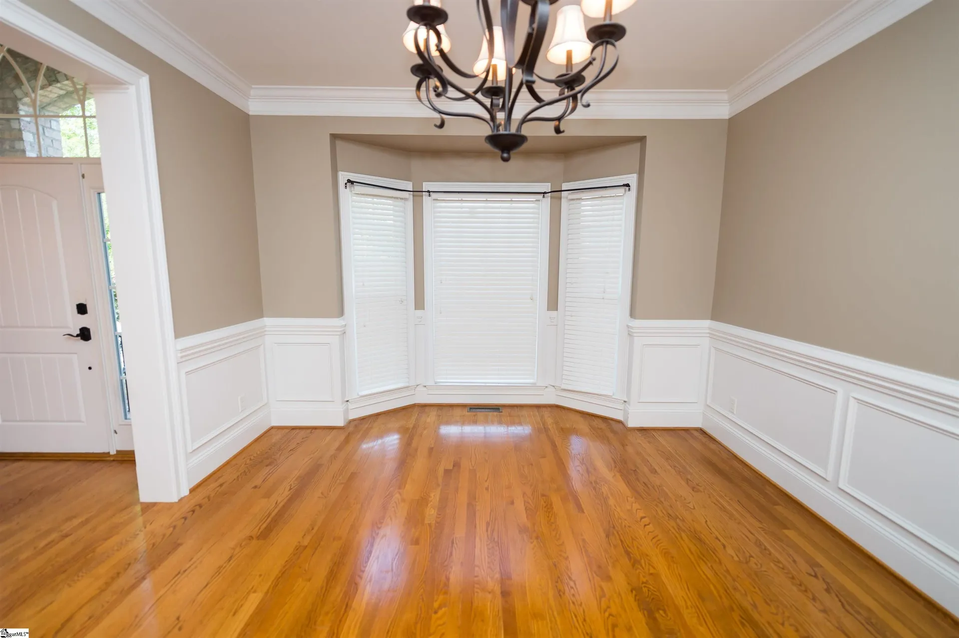 Property image 3 at 341 Kennesaw Court, Spartanburg, SC 29301