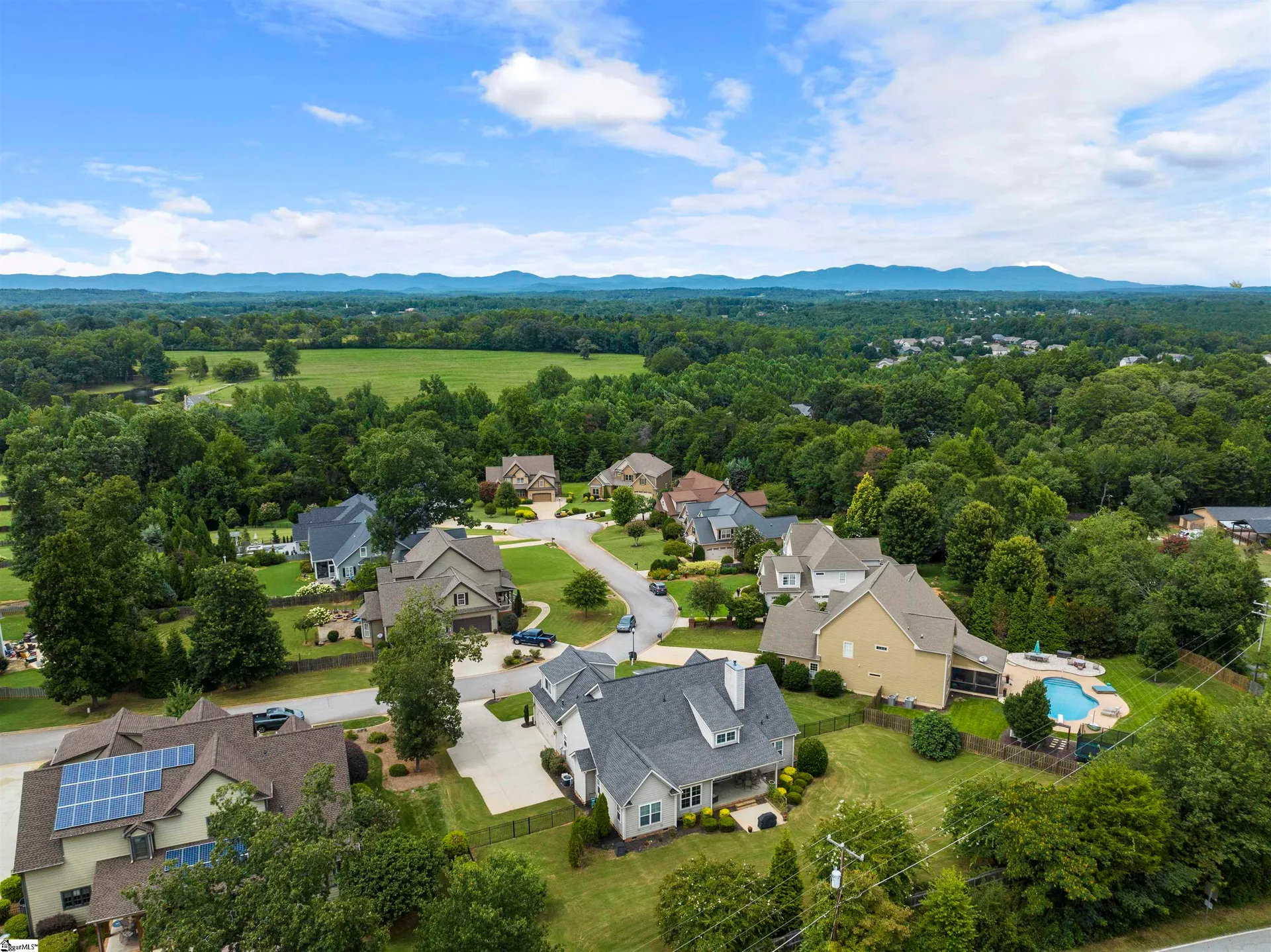 Property image 2 at 30 Thornbriar Court, Travelers Rest, SC 29690