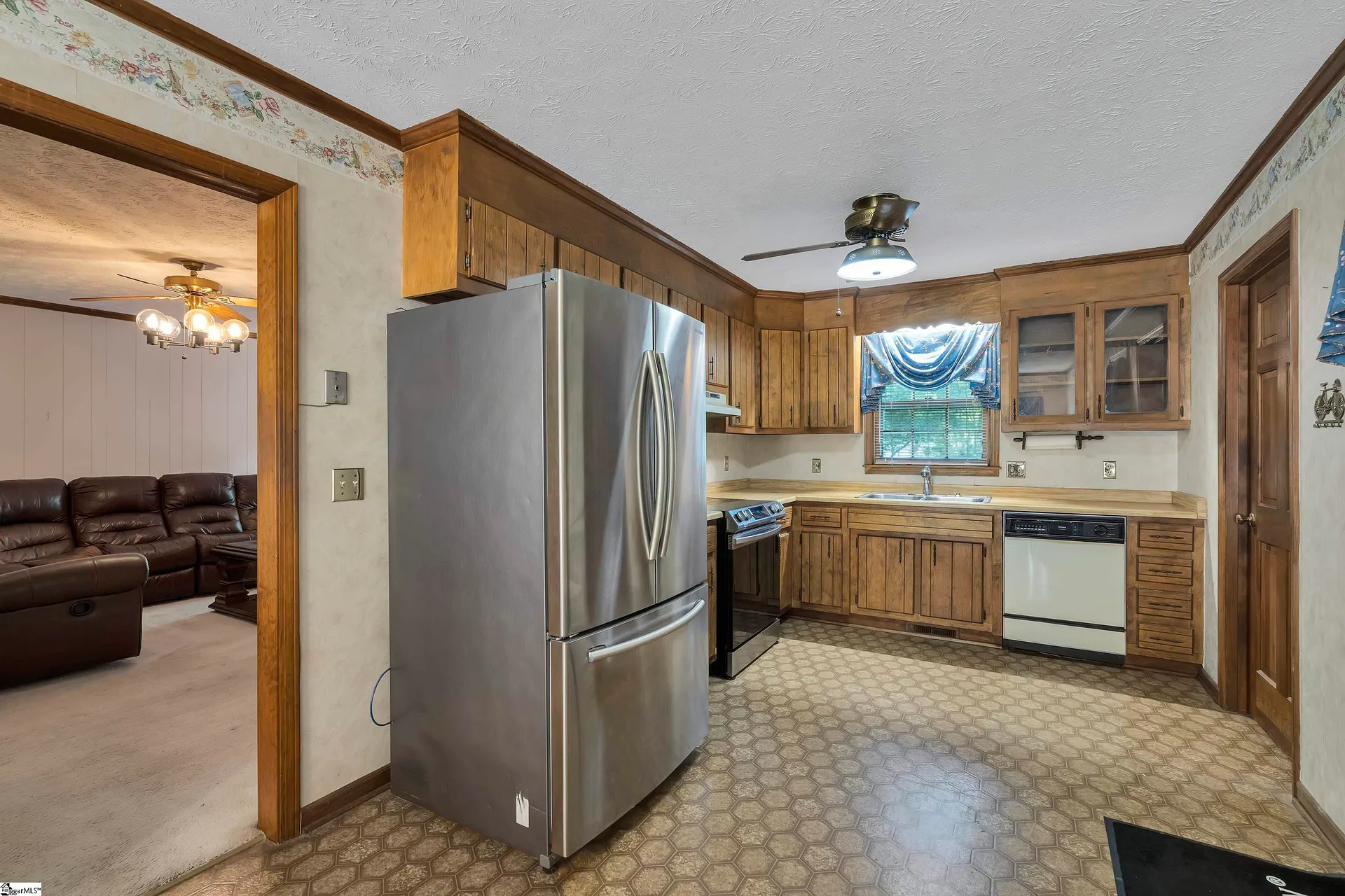 Property image 5 at 906 Saluda Lake Road, Greenville, SC 29611