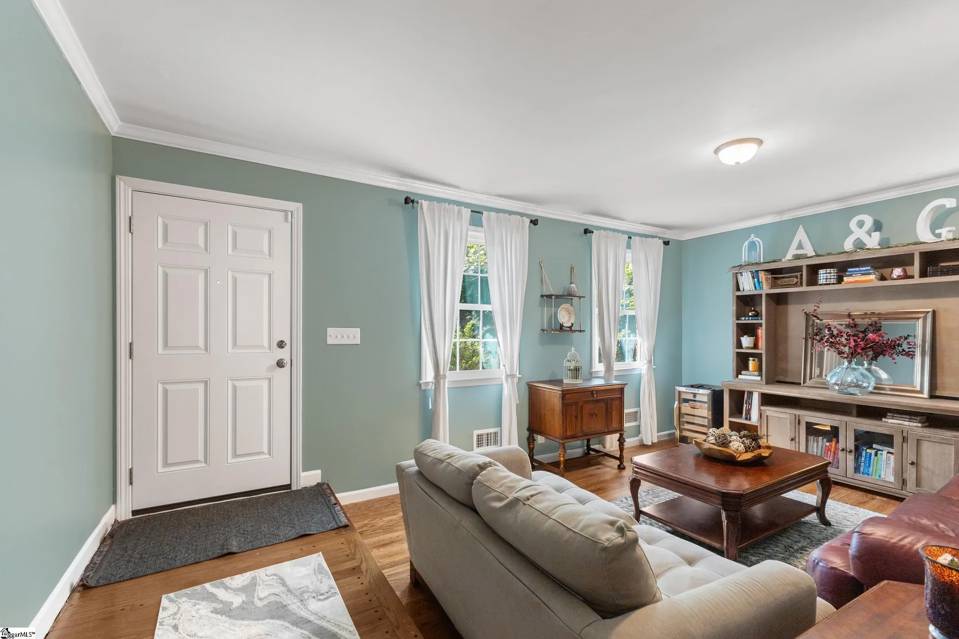 Property image 3 at 206 Dellrose Circle, Taylors, SC 29687
