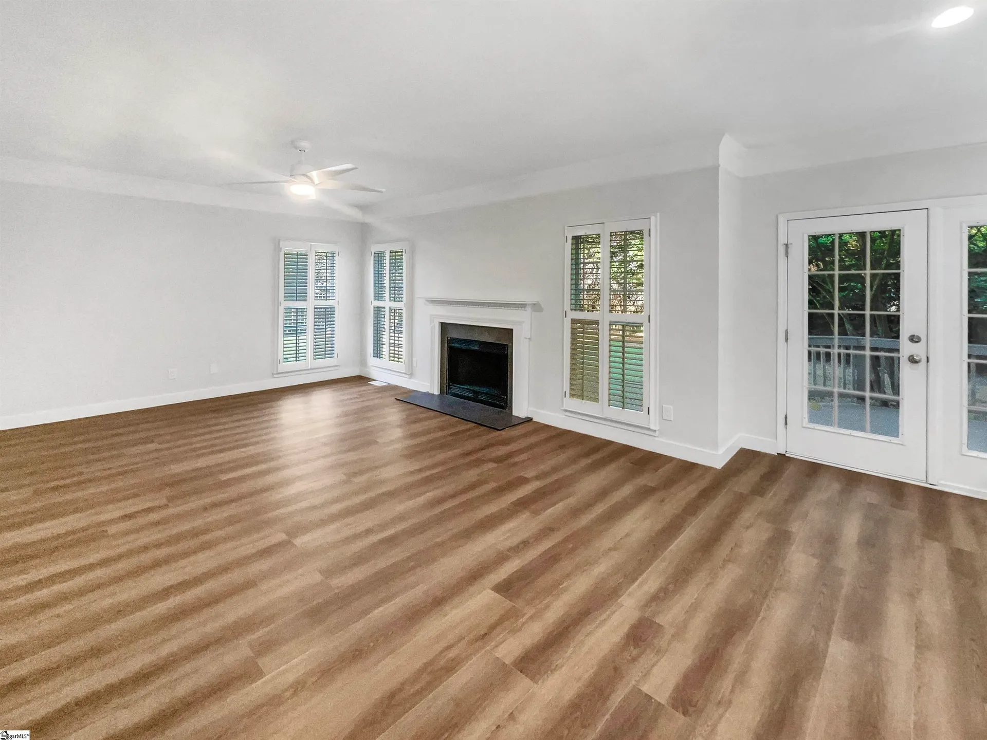 Property image 3 at 7 Riverton Court, Greer, SC 29650