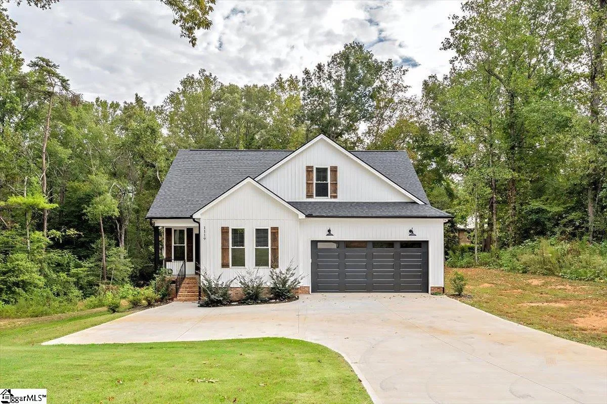Property image 1 at 1119 Griffin Mill Road, Easley, SC 29640
