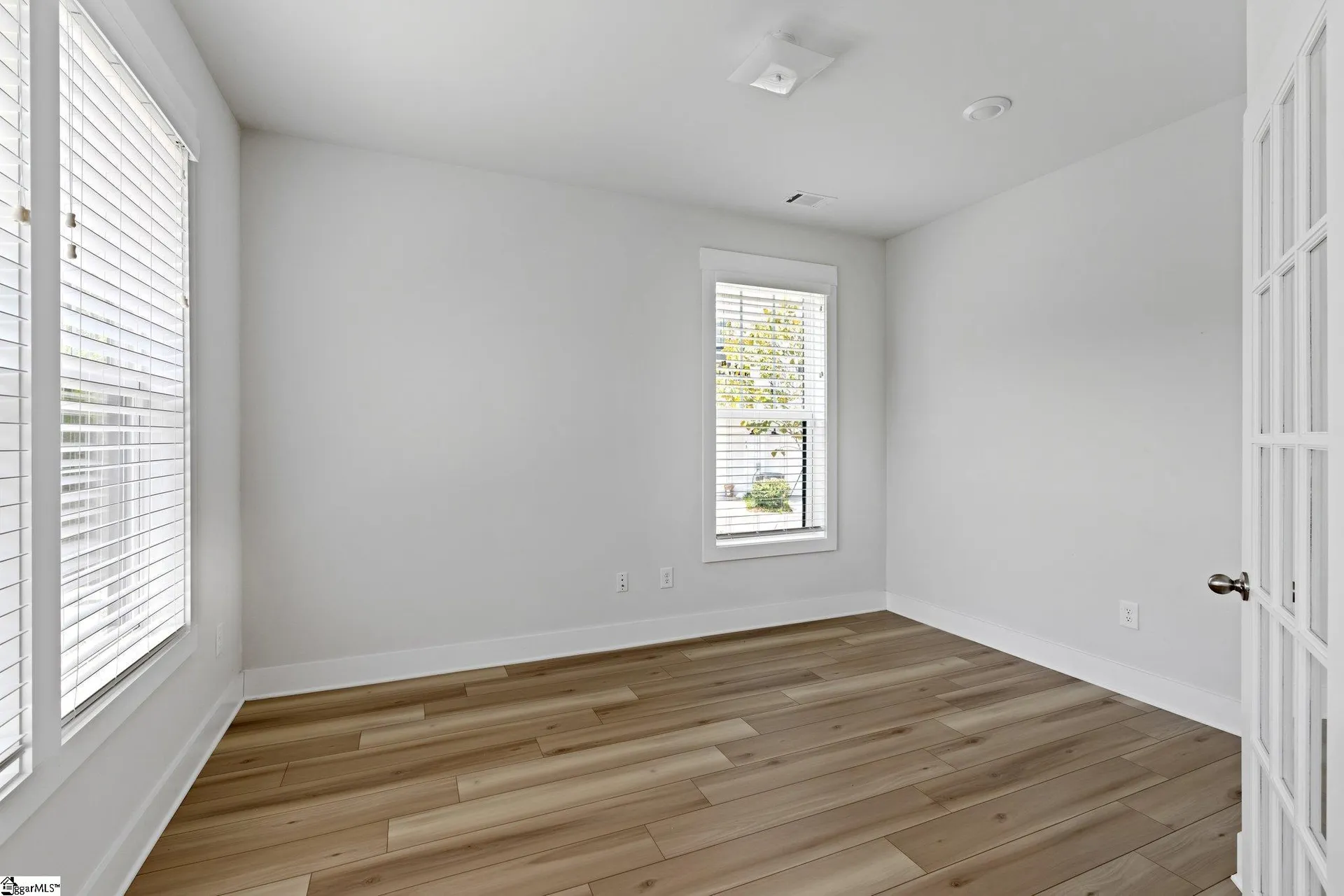 Property image 4 at 29 Millside Circle, Greenville, SC 29605