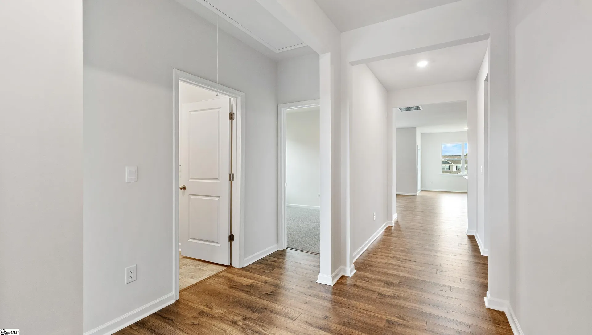 Property image 2 at 938 Pineland Drive, Woodruff, SC 29388