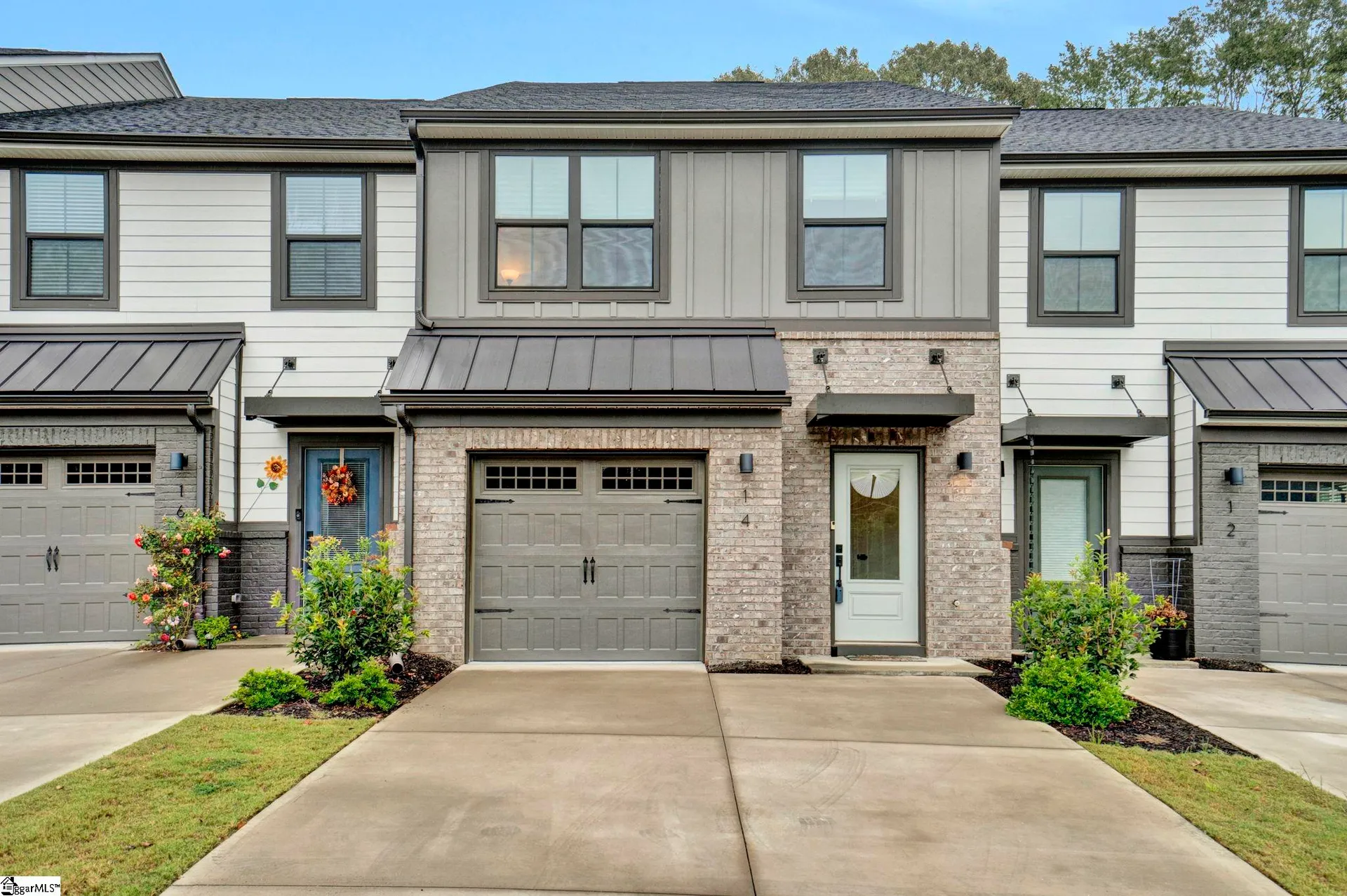 14 Connaught Court