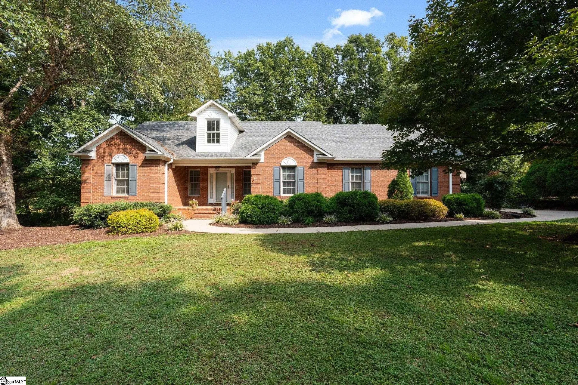 422 N Pond View Drive