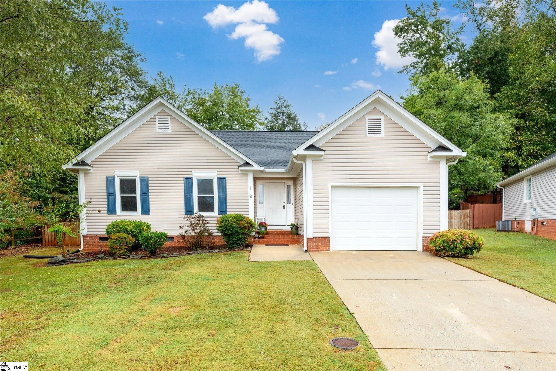 6 Mountain Trace Court