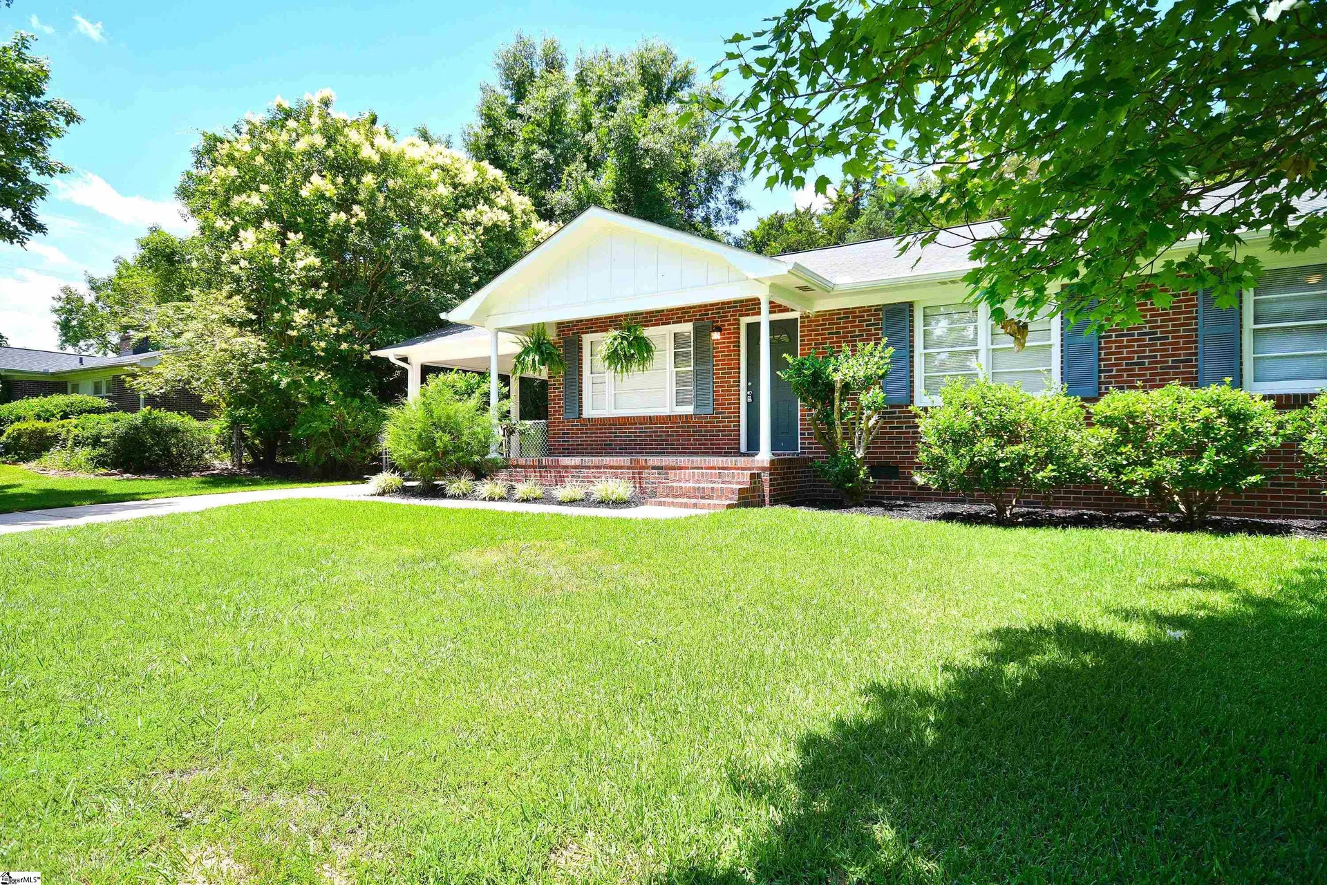 Property image 4 at 158 Woodridge Circle, Greenville, SC 29607
