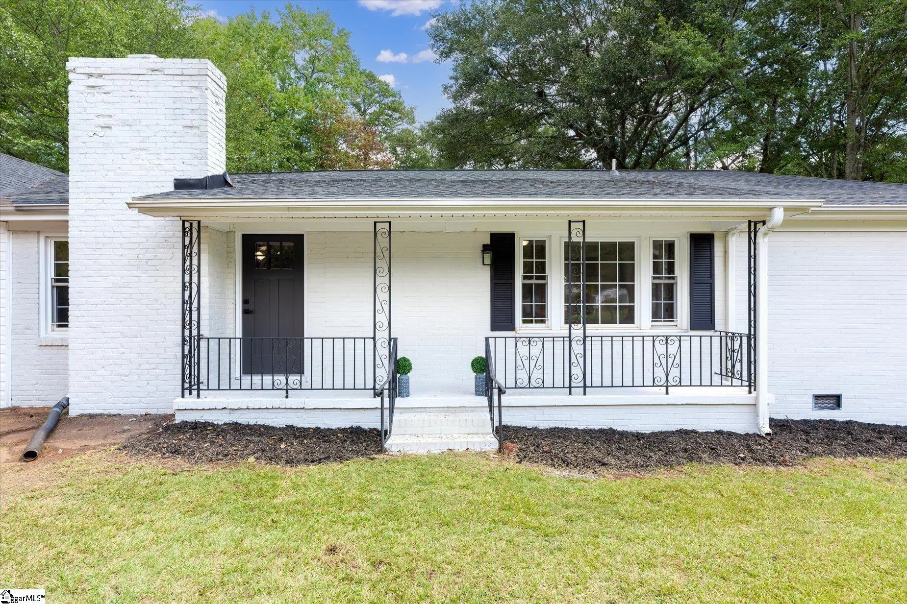 Property image 3 at 111 Sulphur Springs Drive, Greenville, SC 29617