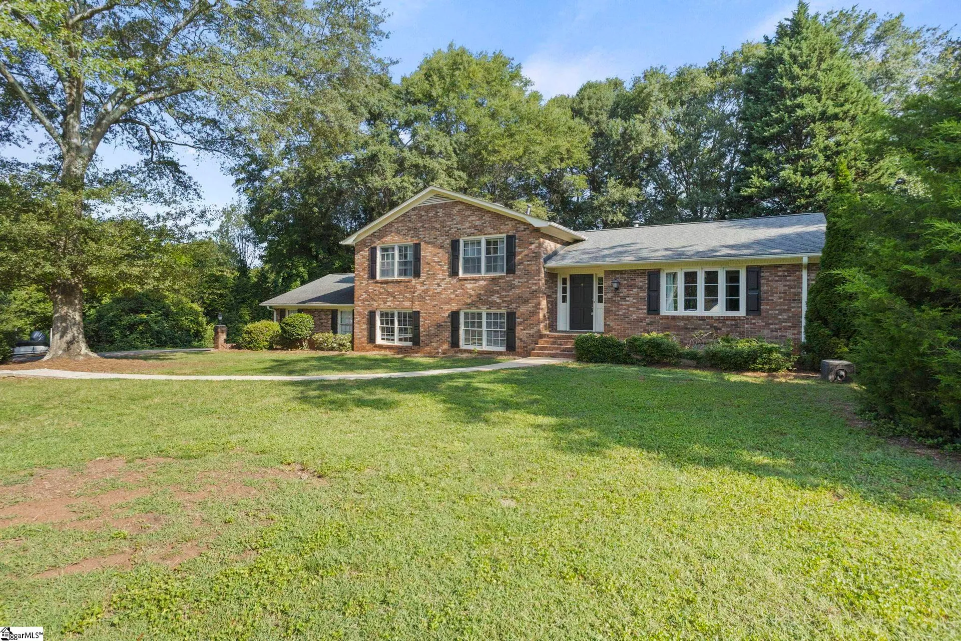 Property image 2 at 4 Caraway Court, Greenville, SC 29615