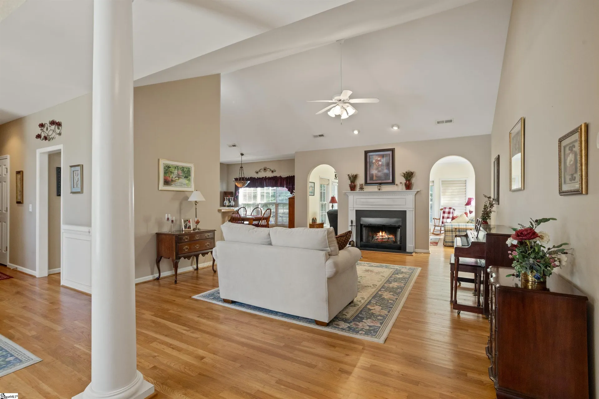Property image 2 at 205 Amberjack Court, Taylors, SC 29687