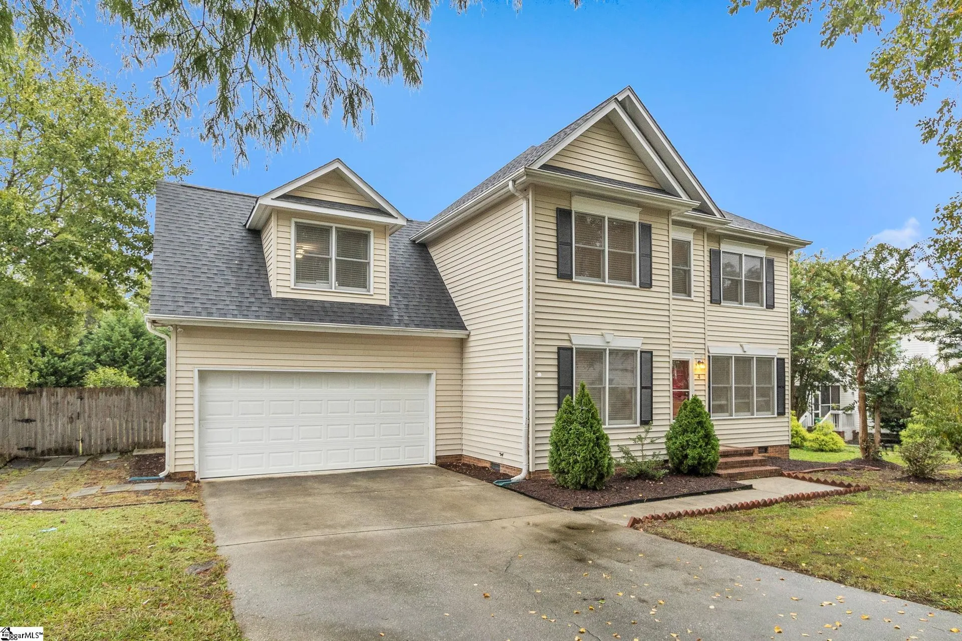 Property image 2 at 4 European Plum Court, Simpsonville, SC 29861