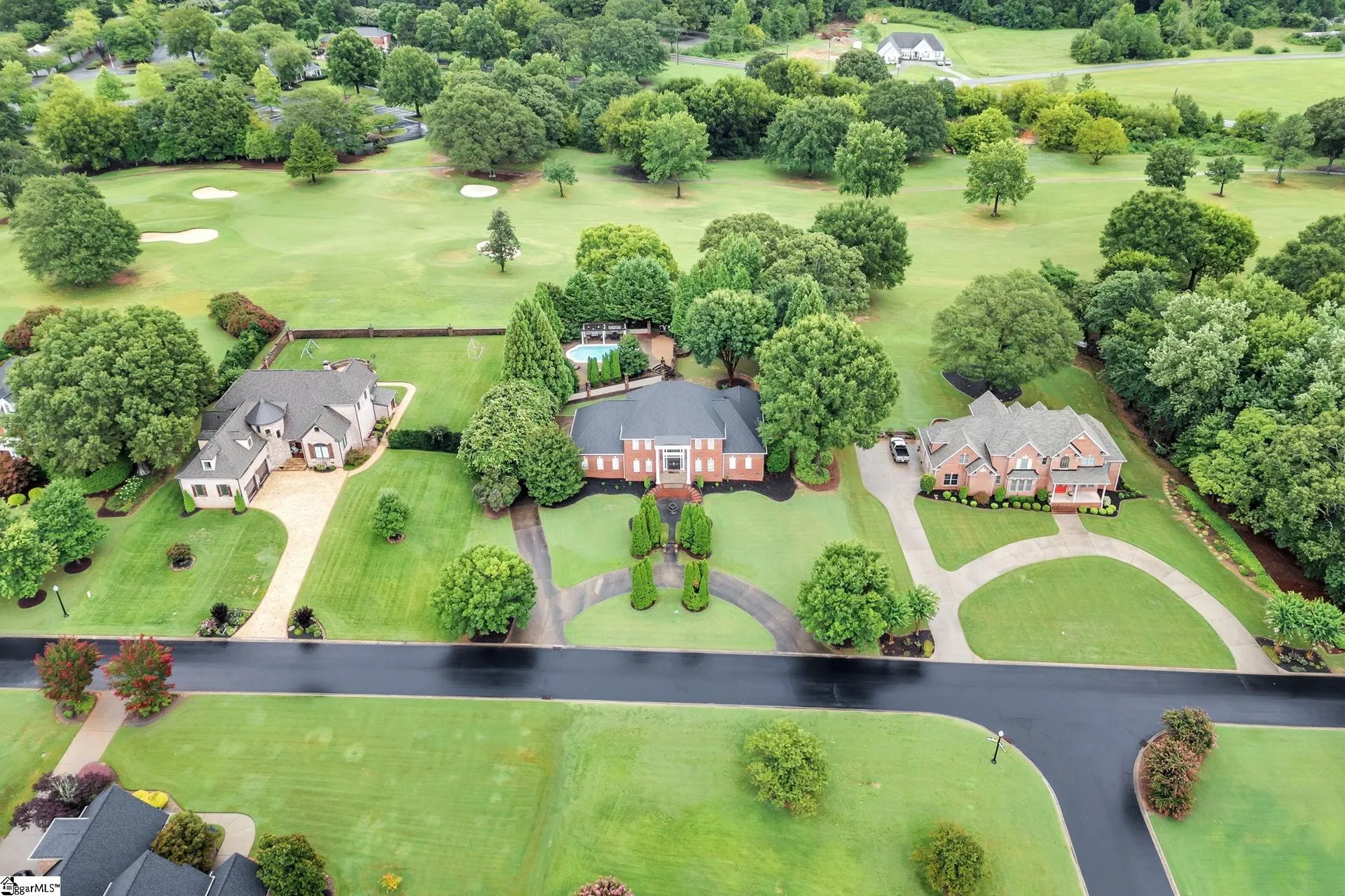 Property image 3 at 534 Live Oak Court, Greer, SC 29651