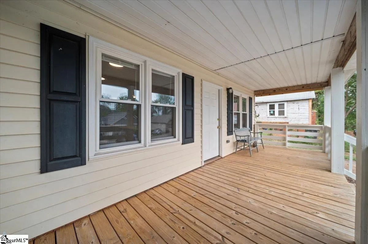 Property image 3 at 42 Burgess Avenue, Greenville, SC 29609