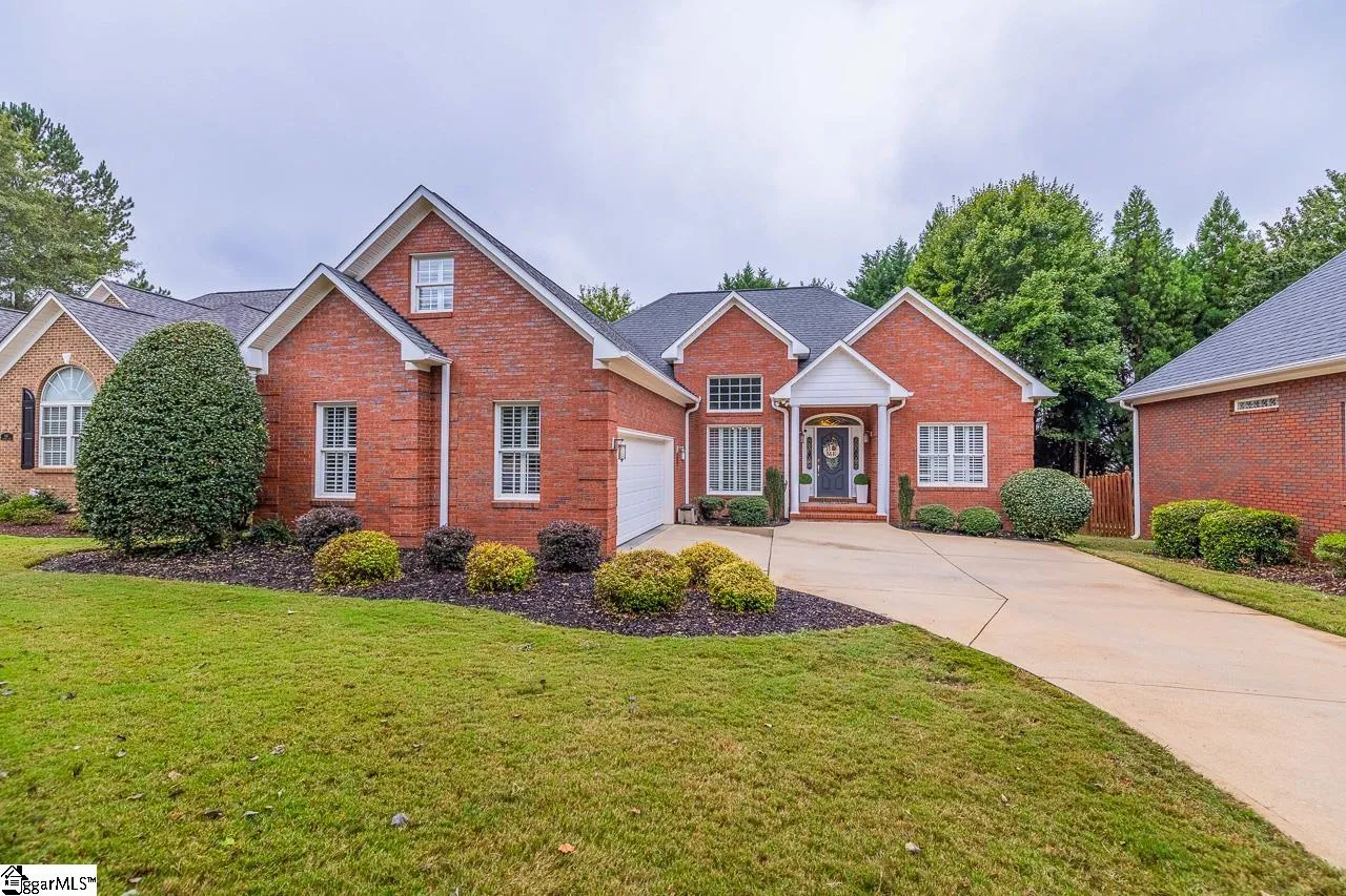 Property image 2 at 656 Amesbury Lane, Spartanburg, SC 29301