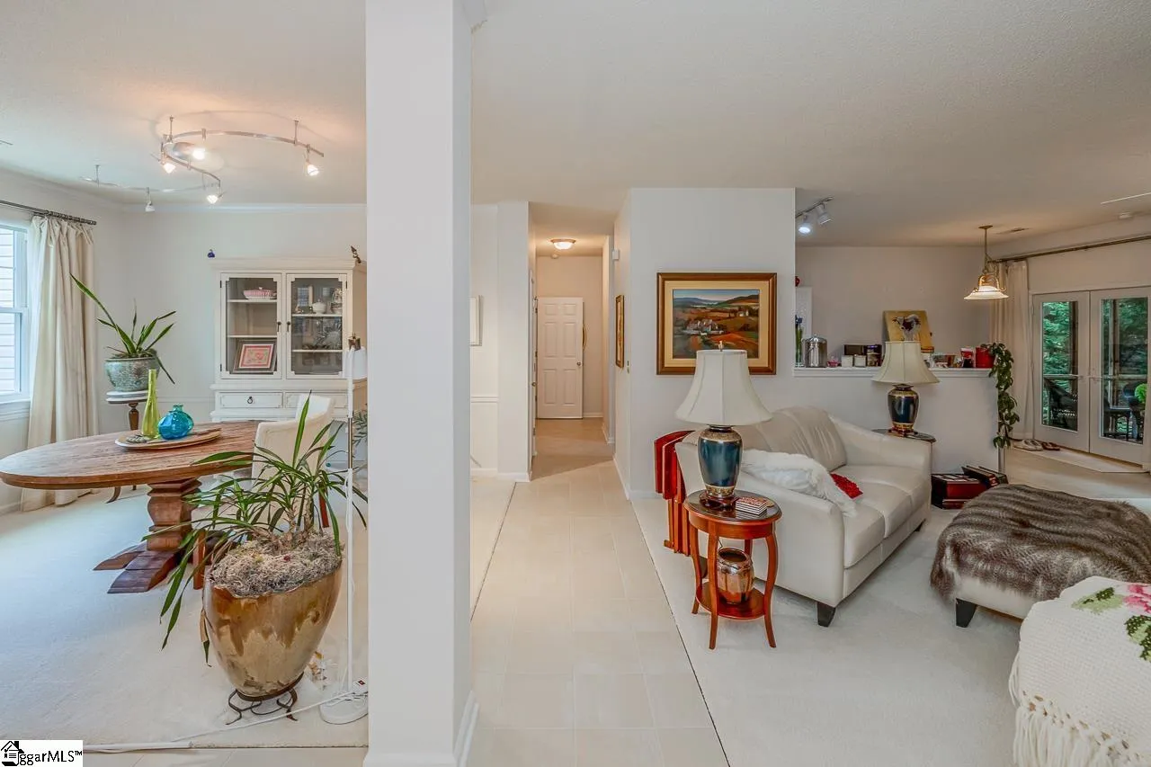 Property image 4 at 8 Chablis Court, Mauldin, SC 29662