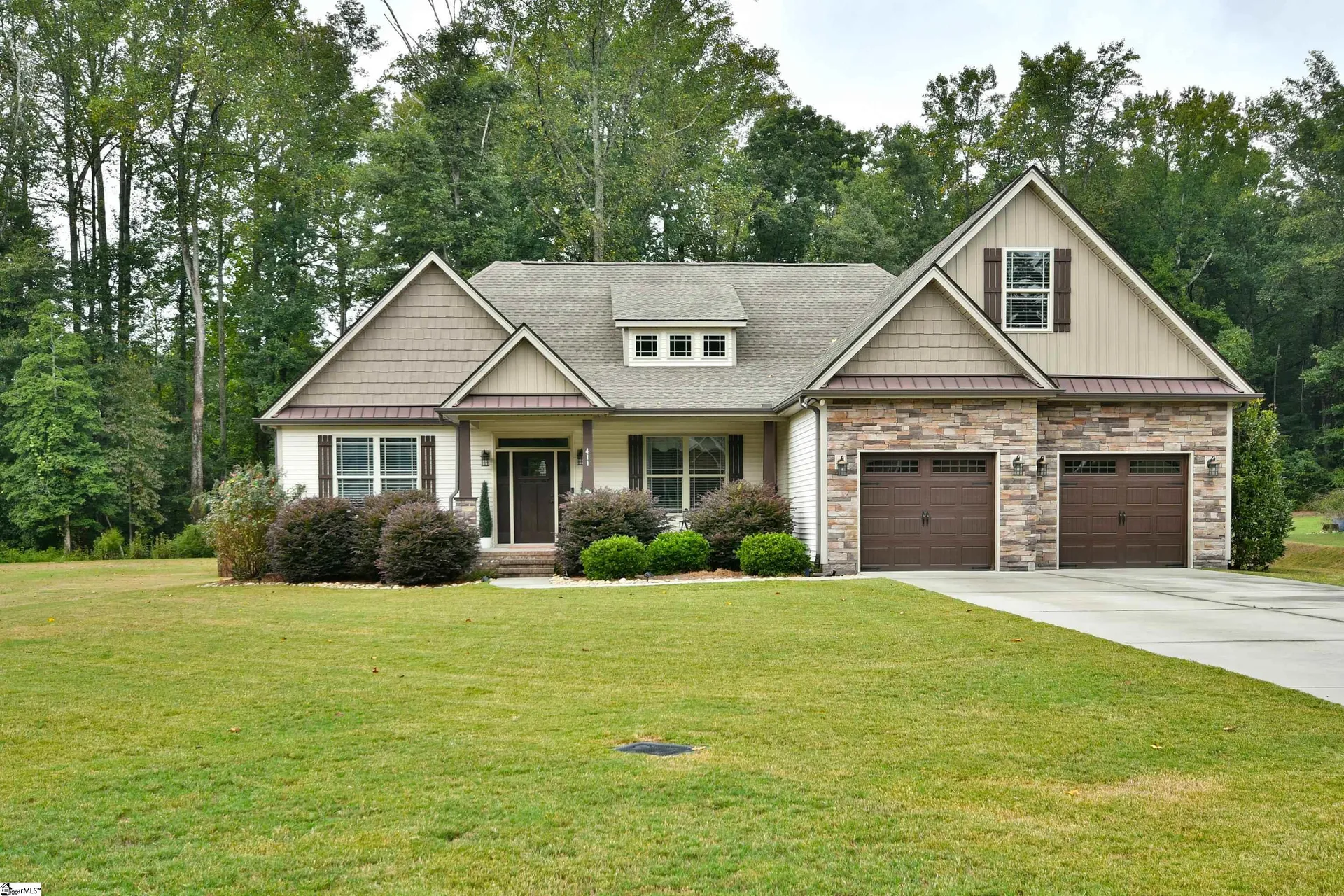 411 Oak Ridge Place