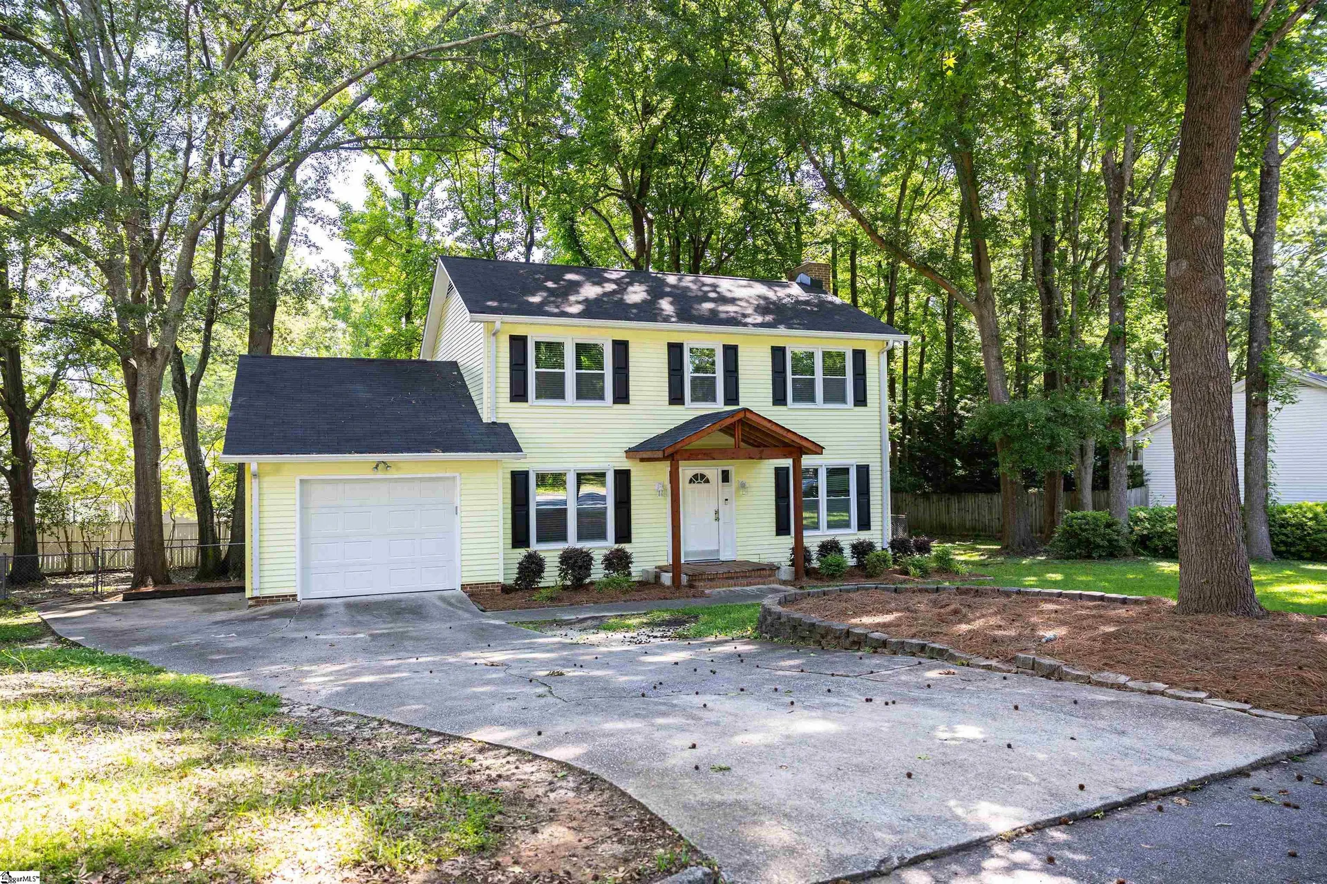 Property image 2 at 110 Lexington Court, Simpsonville, SC 29681