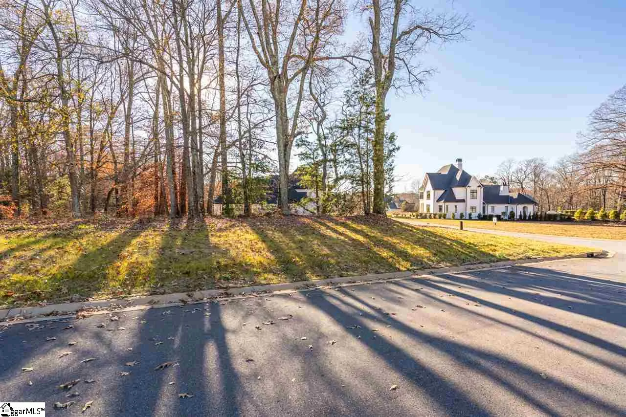 Property image 3 at 602 Rouen Court, Greer, SC 29651