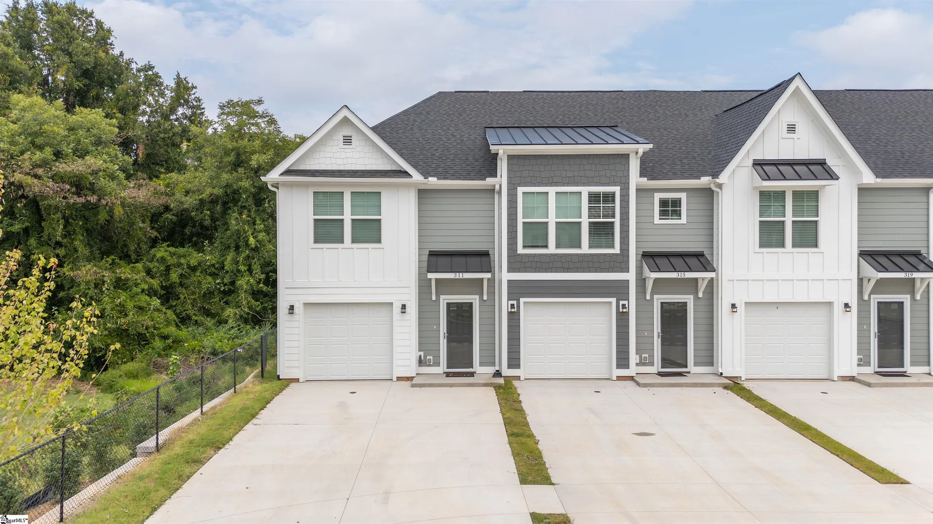 319 Lion Heart Lane