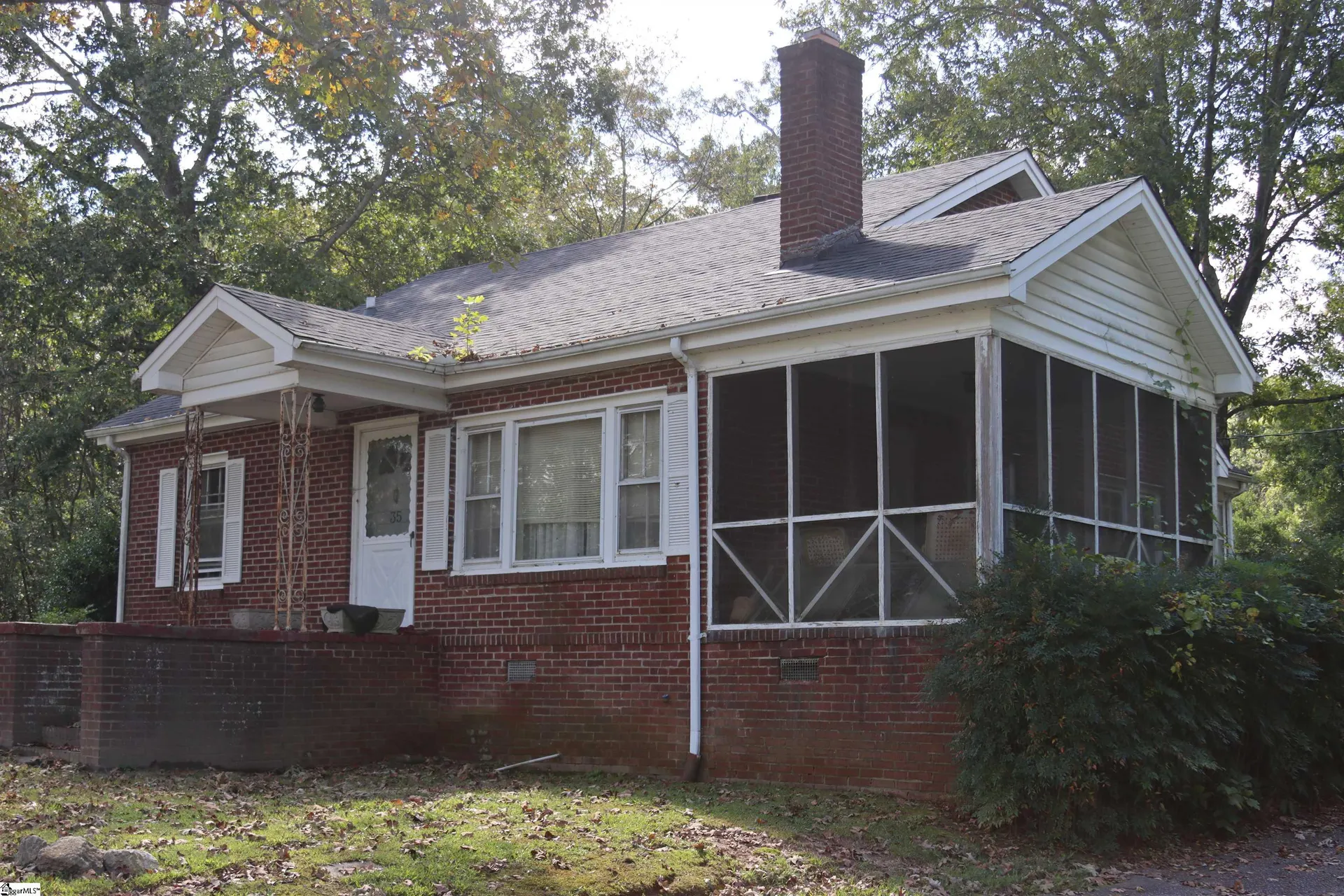 35 Emma Street