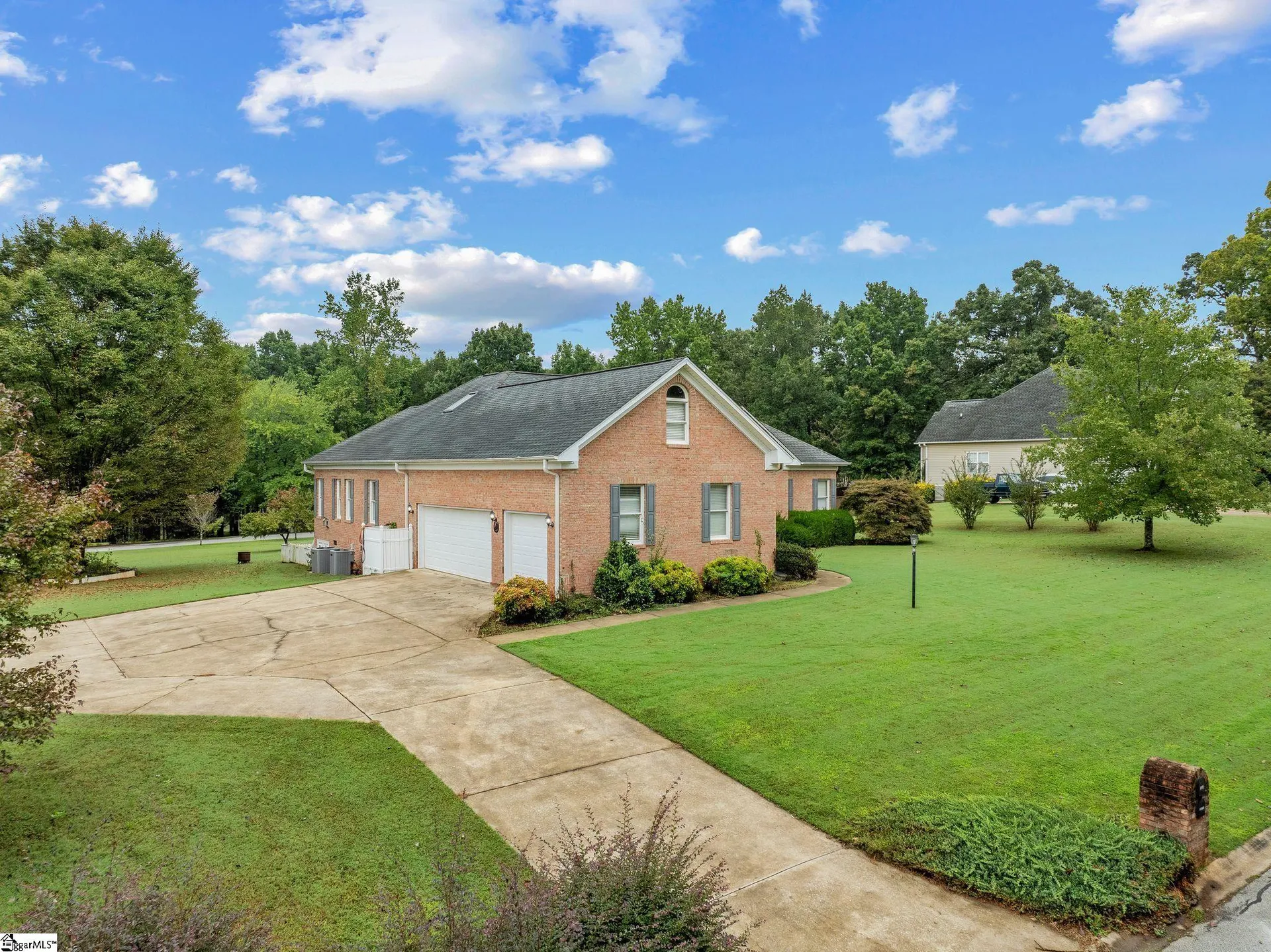 Property image 4 at 102 Shovler Court, Taylors, SC 29687