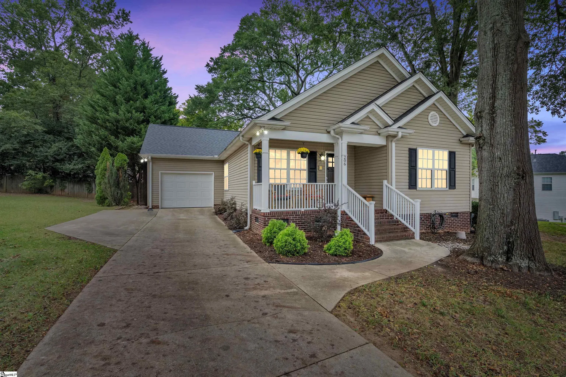 206 Neal Court