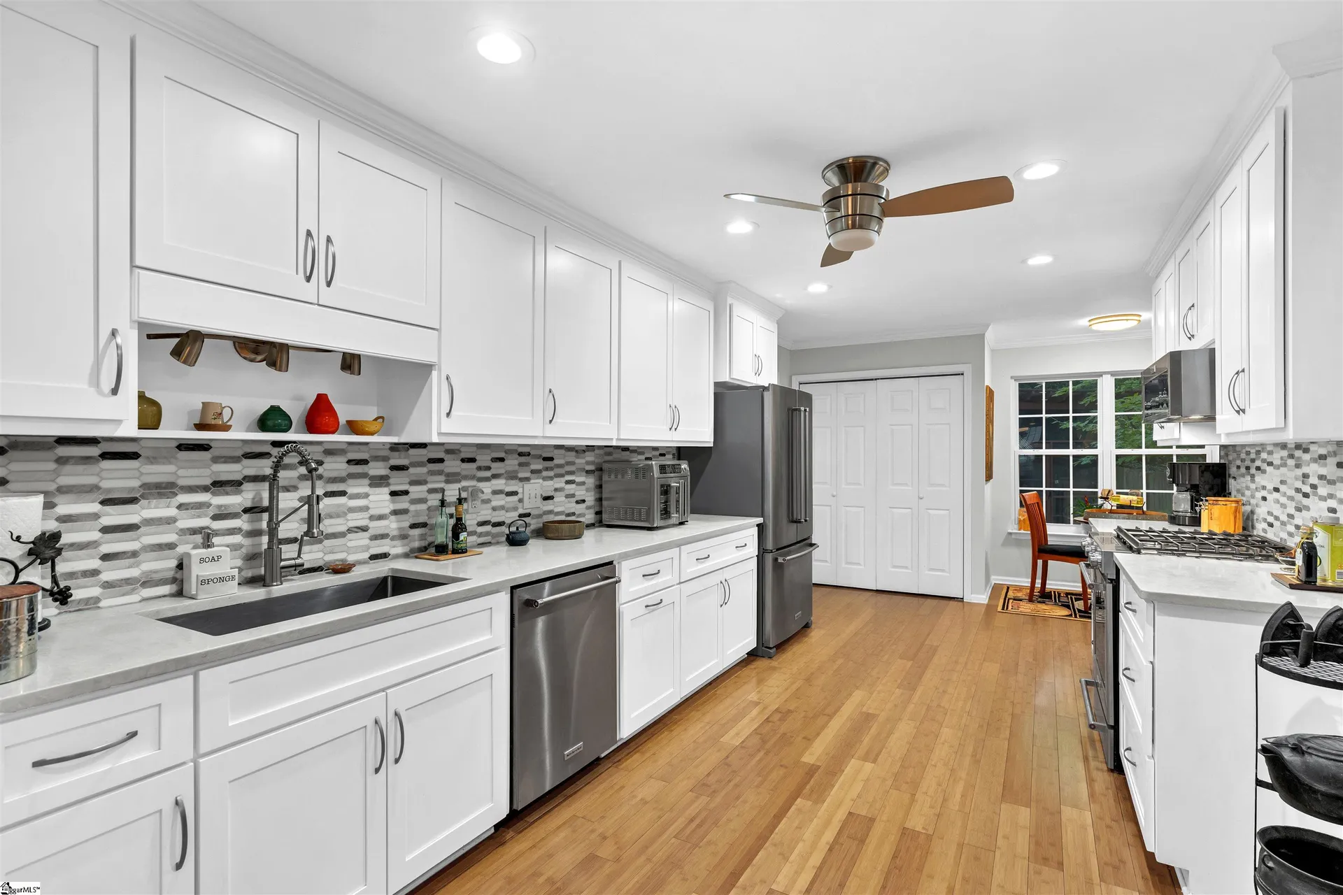 Property image 5 at 206 Neal Court, Greenville, SC 29601