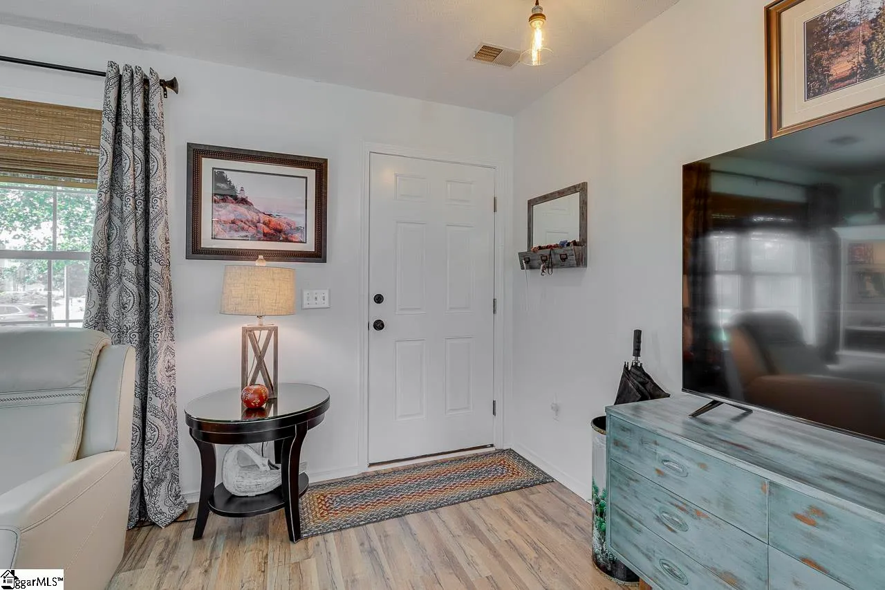Property image 5 at 307 Tripmont Court, Simpsonville, SC 29680