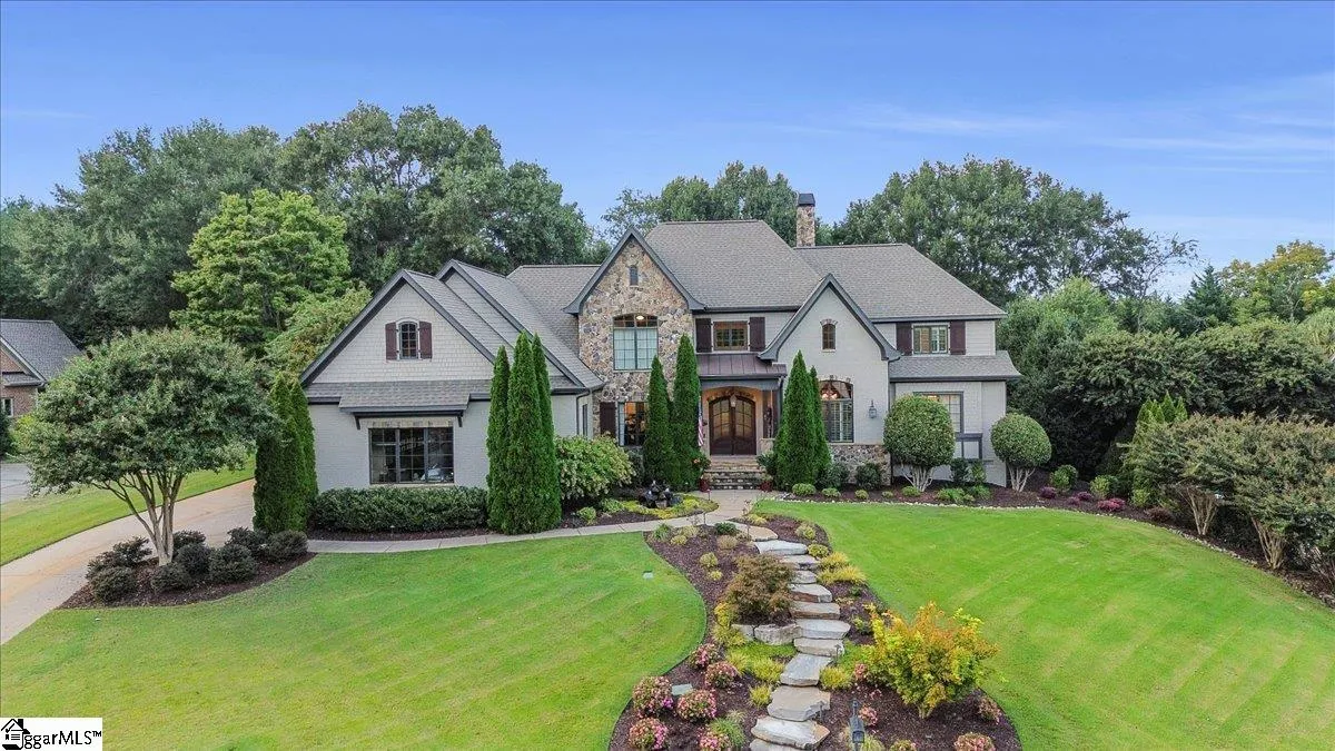 41 Fox Hunt Lane
