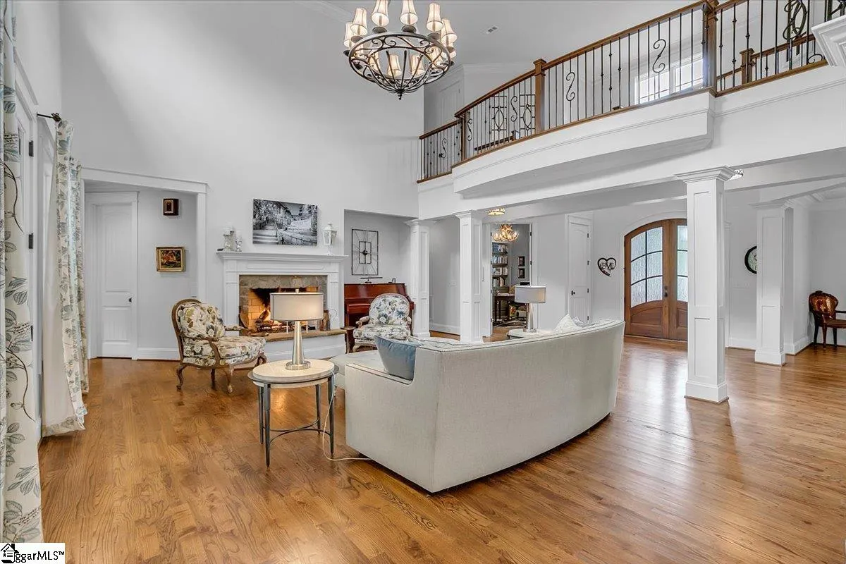 Property image 3 at 41 Fox Hunt Lane, Greer, SC 29651