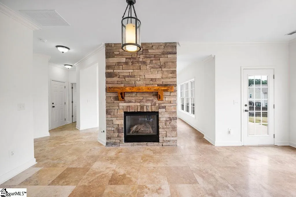 Property image 5 at 914 Rubble Court, Boiling Springs, SC 29316