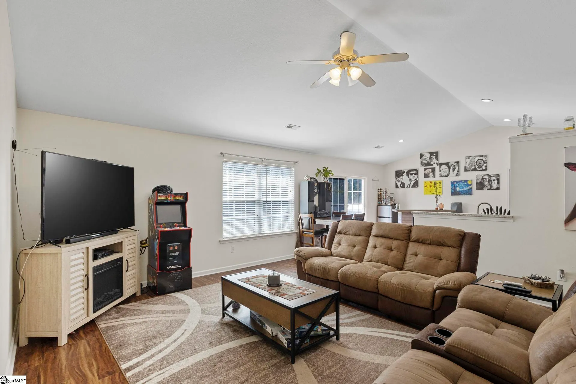 Property image 2 at 19 Waukegan Way, Taylors, SC 29687