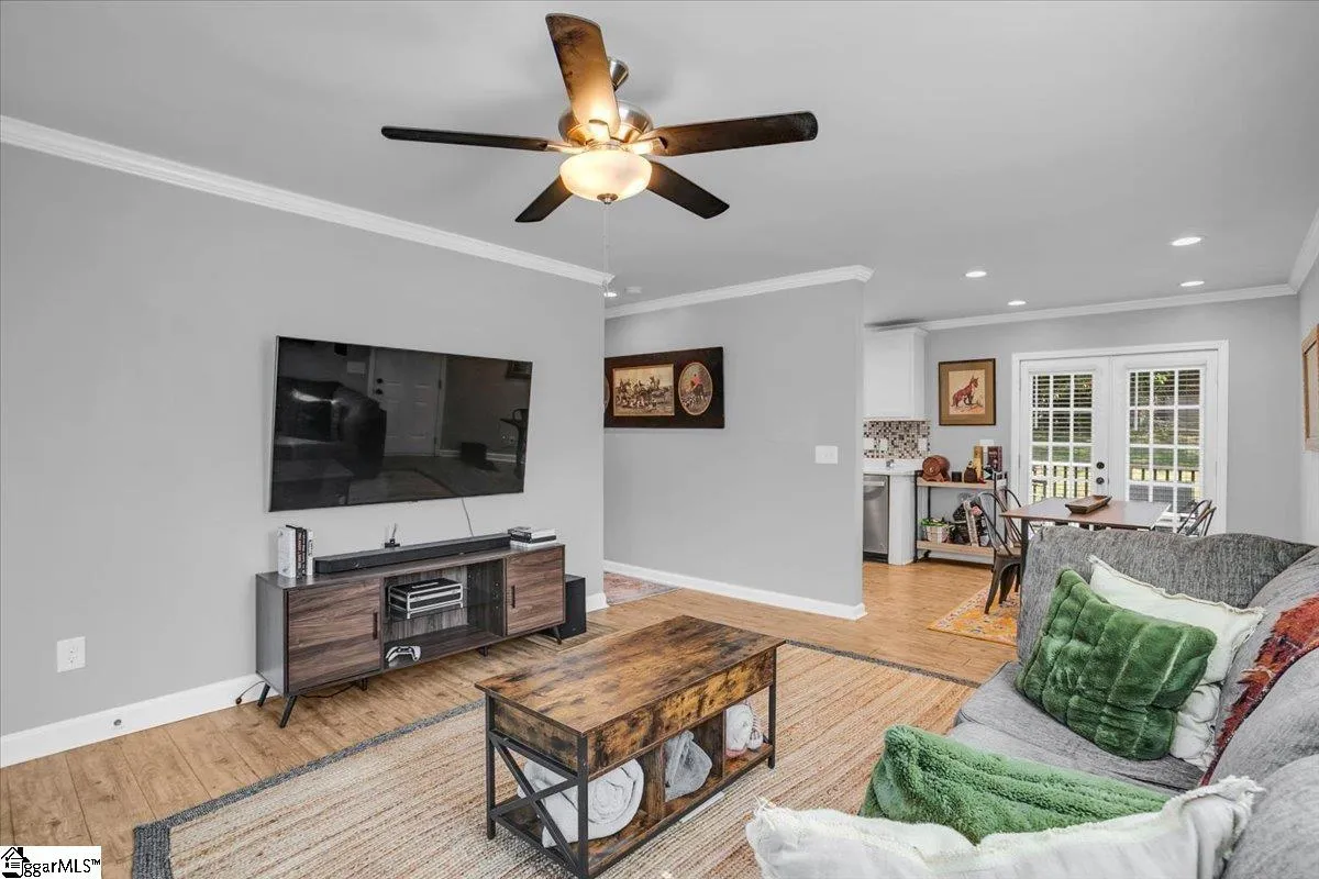 Property image 3 at 101 Pinehurst Street, Taylors, SC 29687