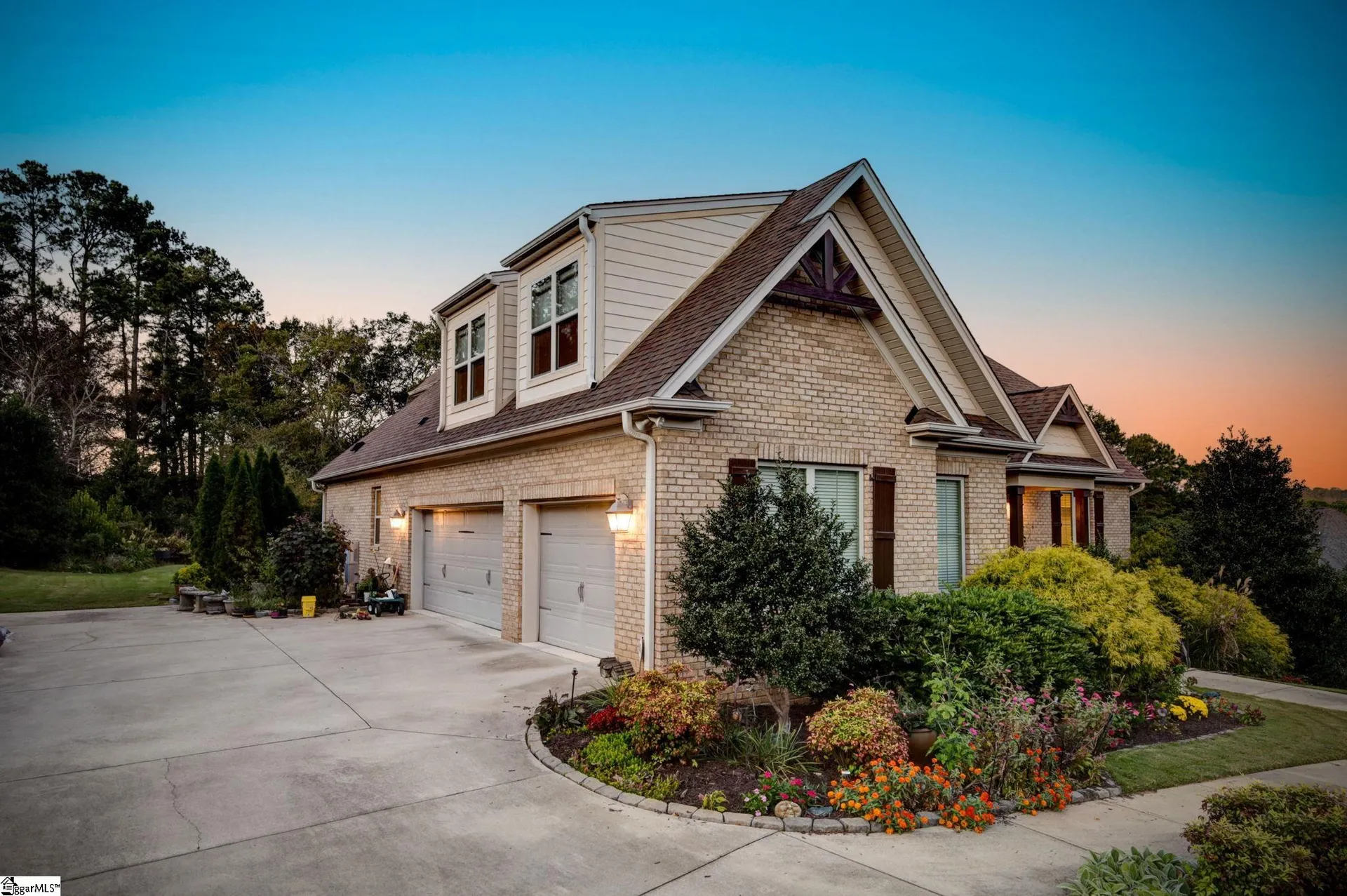 Property image 2 at 6 Griffith Knoll Way, Greer, SC 29651