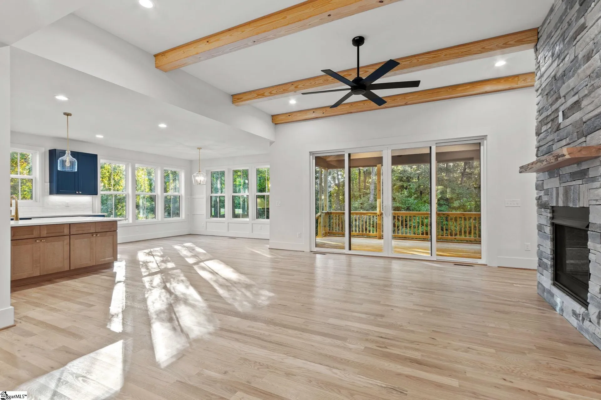 Property image 2 at 9 Thistle Brook Court, Greenville, SC 29615