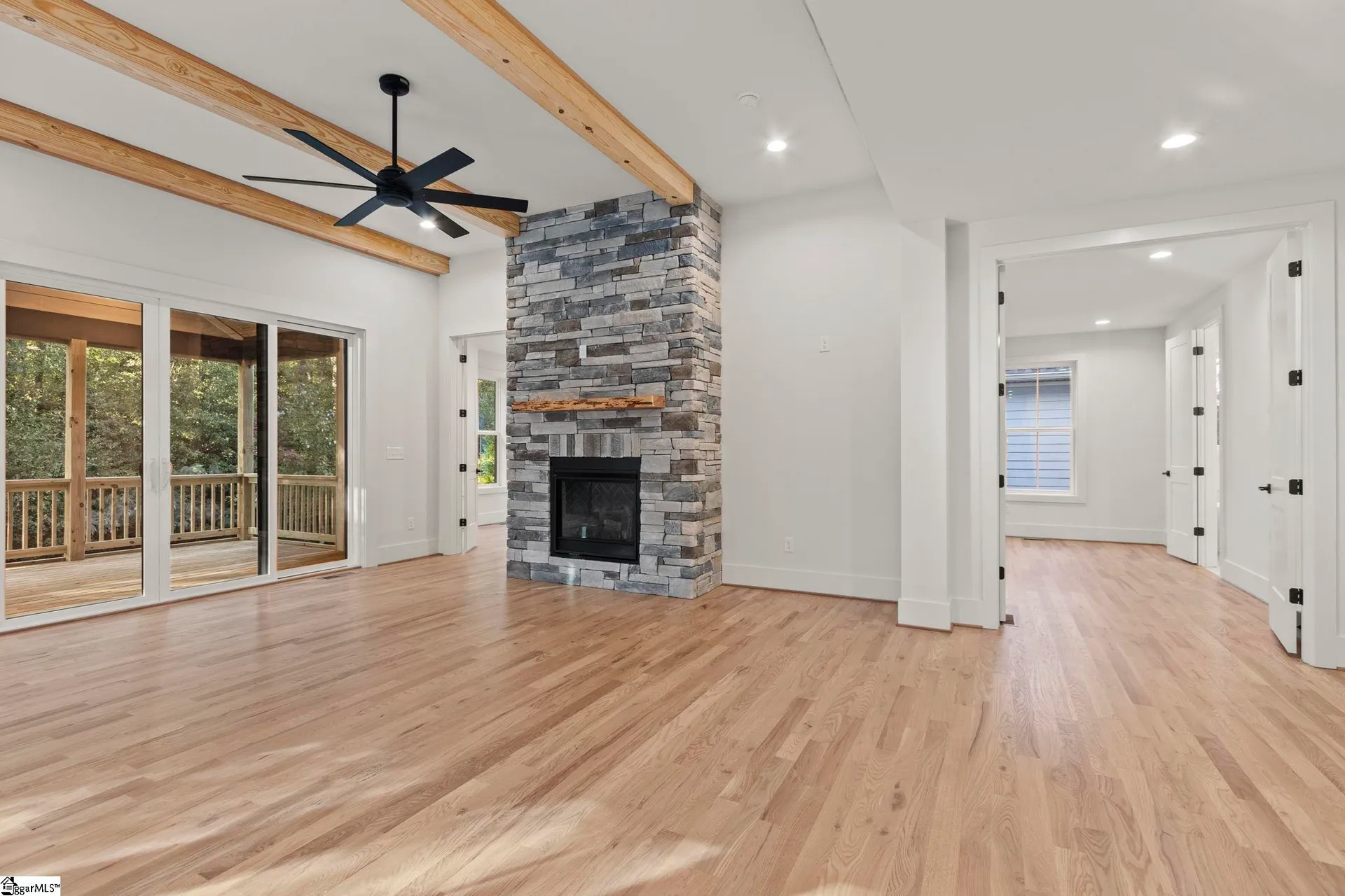 Property image 5 at 9 Thistle Brook Court, Greenville, SC 29615