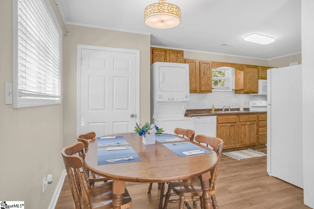 Property image 5 at 22 Kimbell Court, Greenville, SC 29617