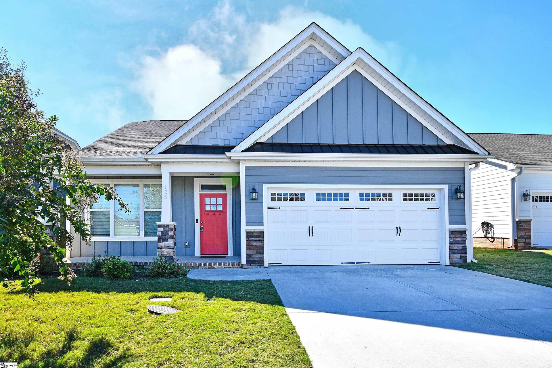 Property image 1 at 128 Cherrybark Lane, Taylors, SC 29687