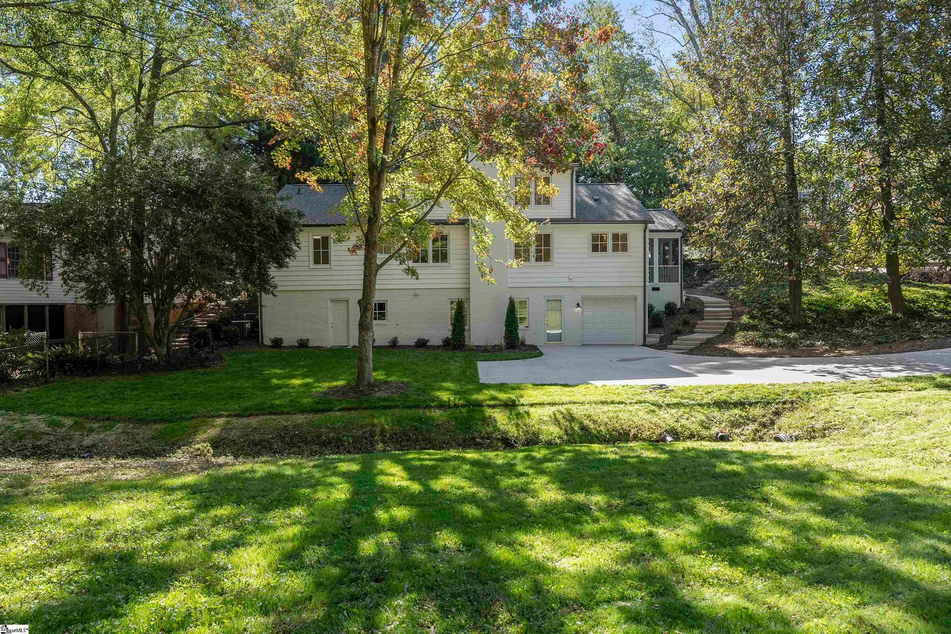 Property image 2 at 123 Woodland Way, Greenville, SC 29601