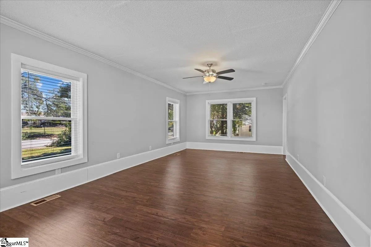 Property image 4 at 208 Brookdale Avenue, Greenville, SC 29607