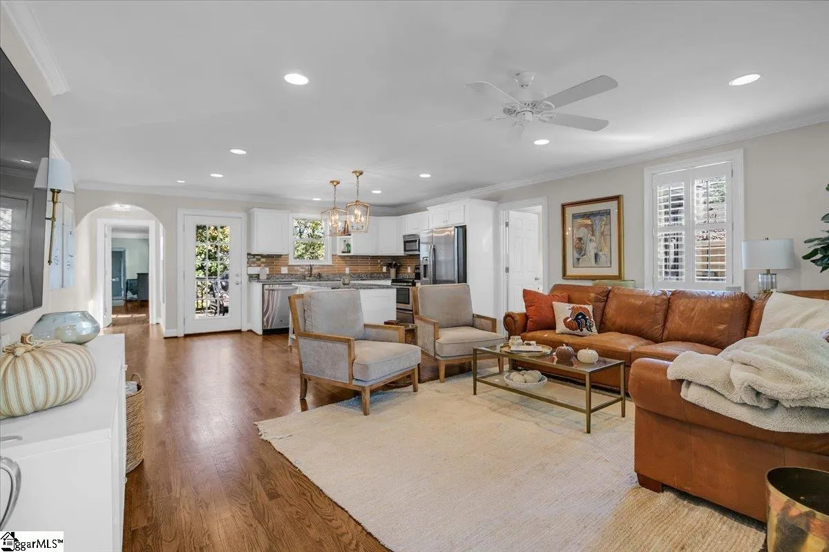 Property image 3 at 314 Willow Springs Drive, Greenville, SC 29607