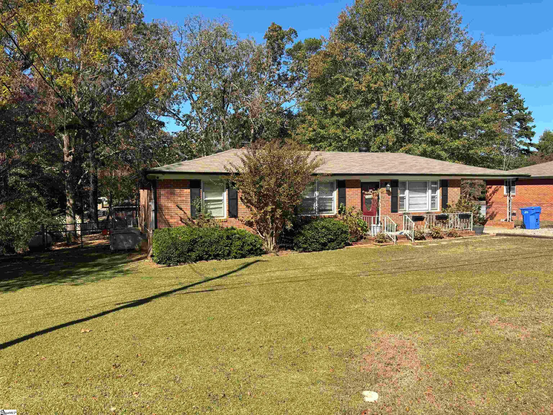 300 Kingswood Drive