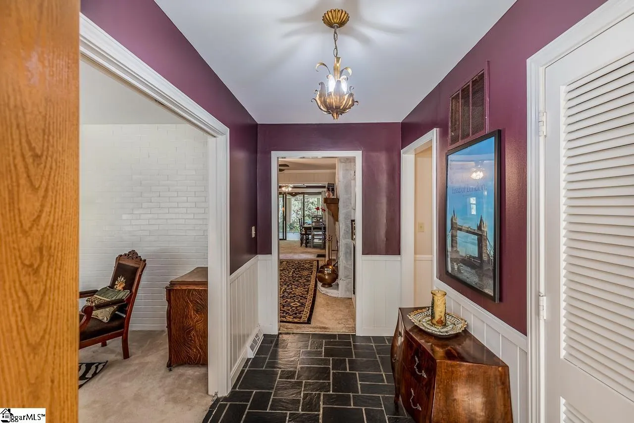 Property image 2 at 7 Drexel Avenue, Greenville, SC 29615