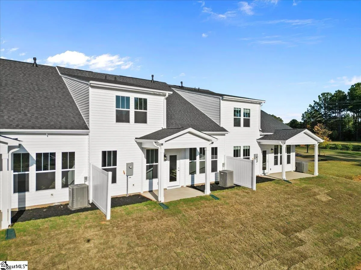 Property image 4 at 1707 Viscount Drive, Spartanburg, SC 29301-0000