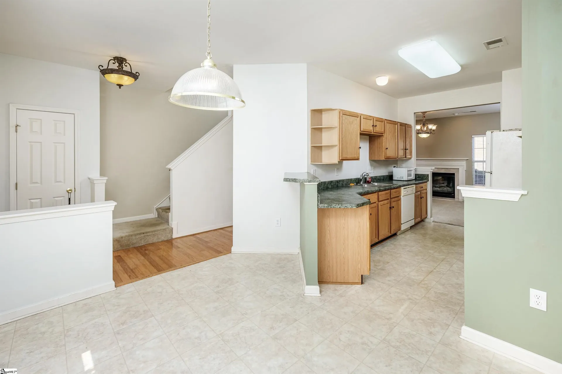 Property image 3 at 216 Spring Crossing Circle, Greer, SC 29650