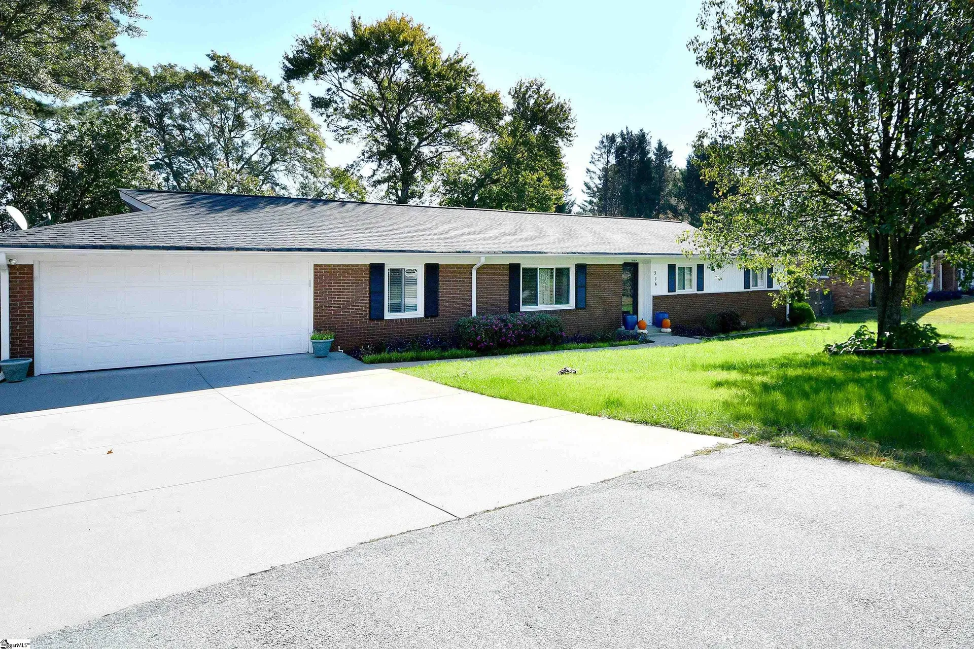Property image 3 at 504 Butler Springs Road, Greenville, SC 29615