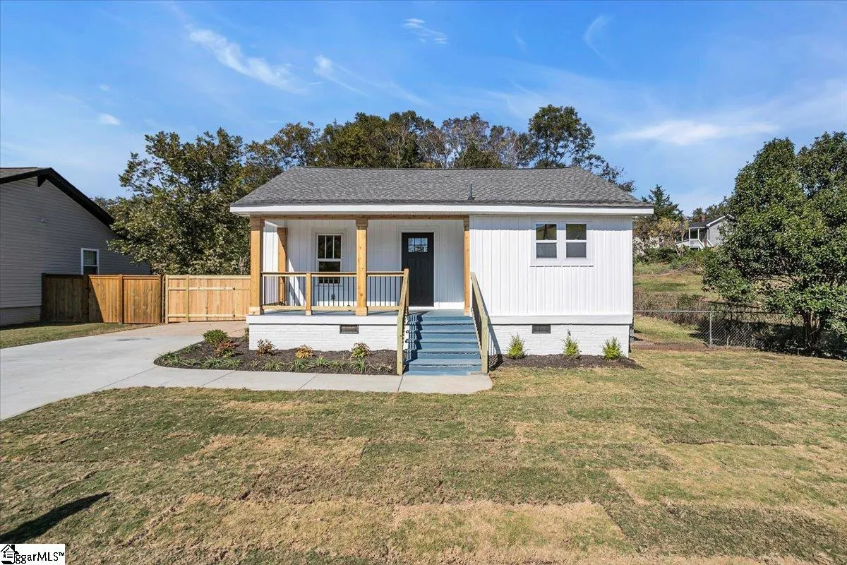 Property image 2 at 69 Dorsey Avenue, Greenville, SC 29611
