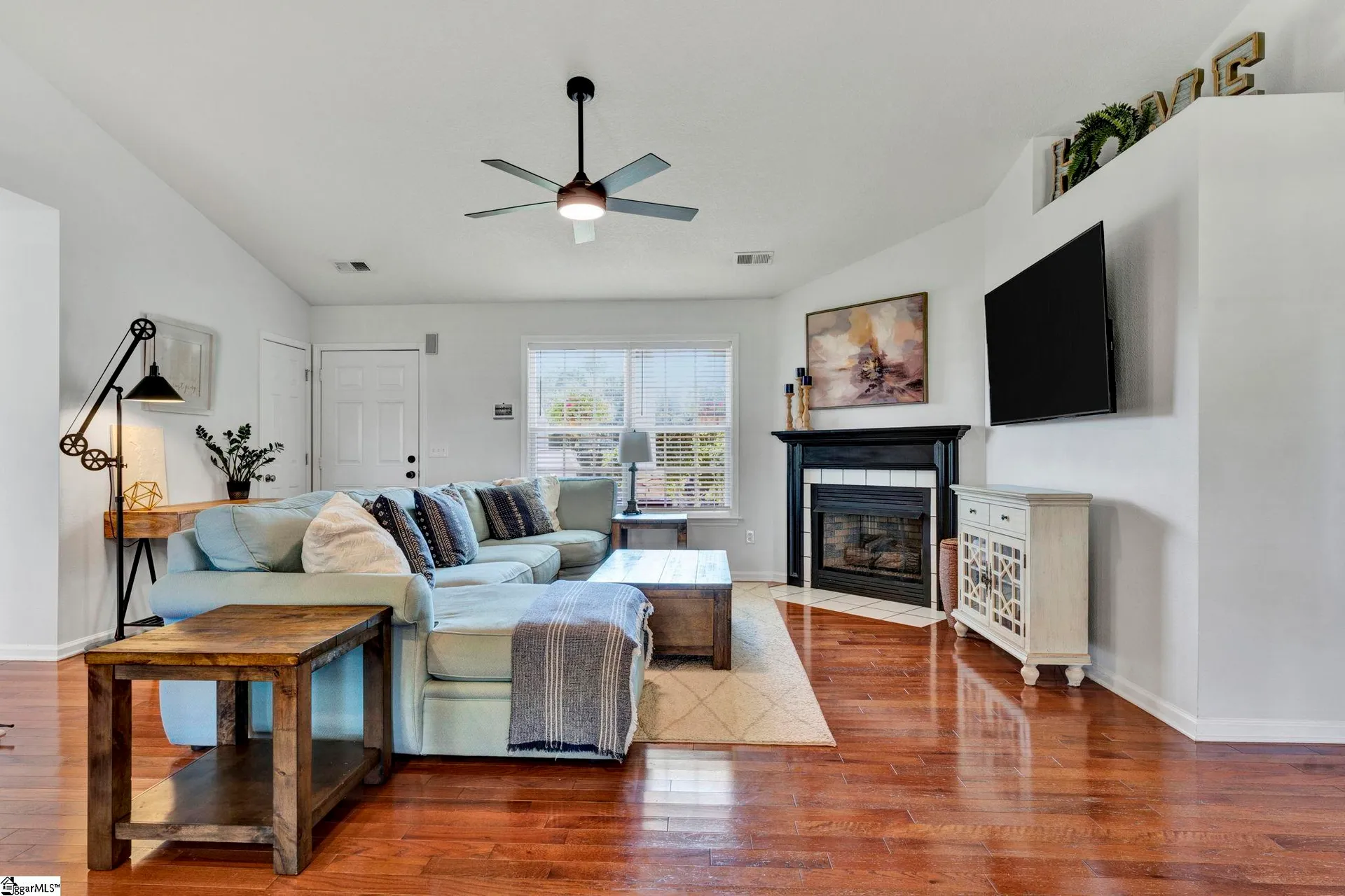 Property image 3 at 109 Rustcraft Drive, Greer, SC 29651