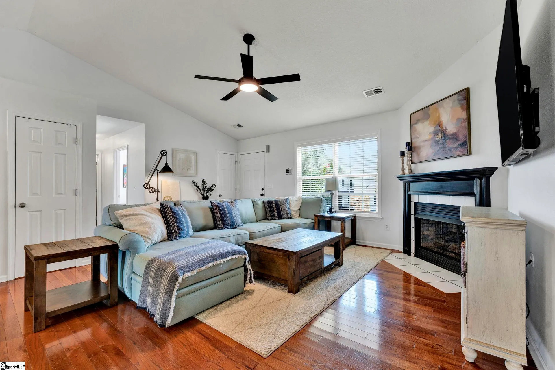 Property image 4 at 109 Rustcraft Drive, Greer, SC 29651